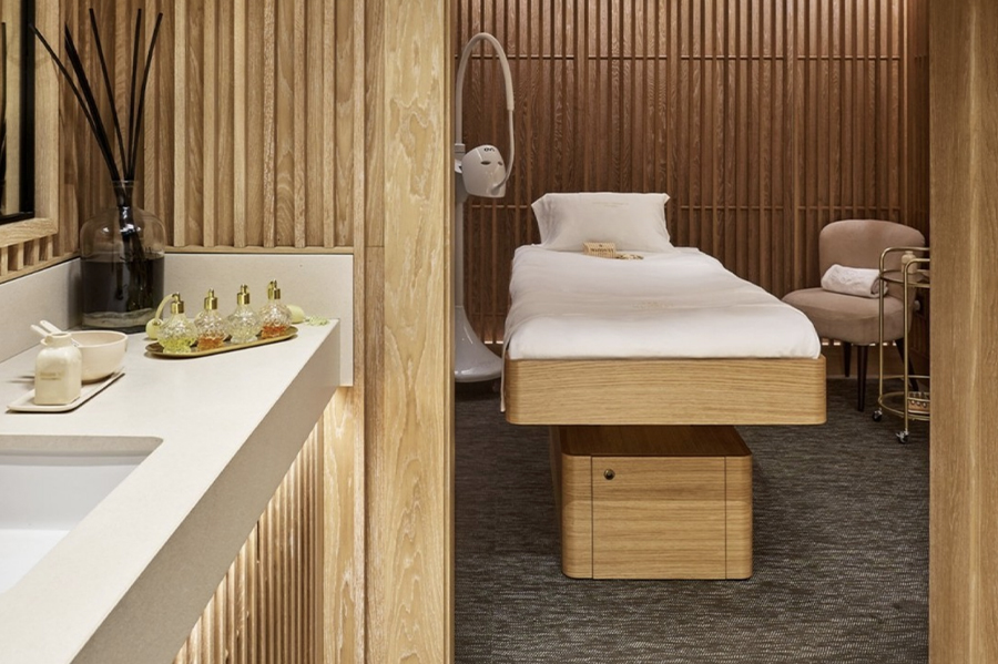 code - hotel de lujo - hotel arev - francia