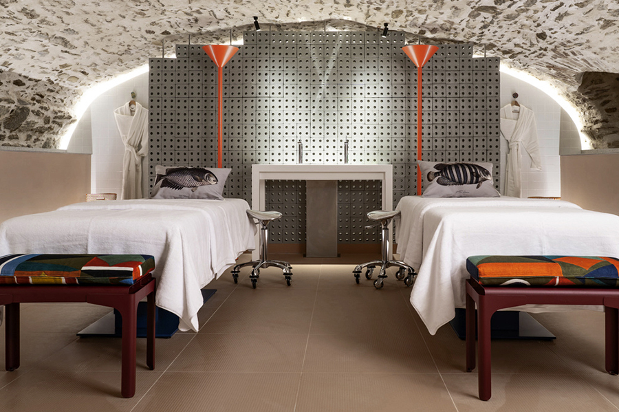 code-table-de-massage-hotel-spa-mama-shelter-rennes-fr