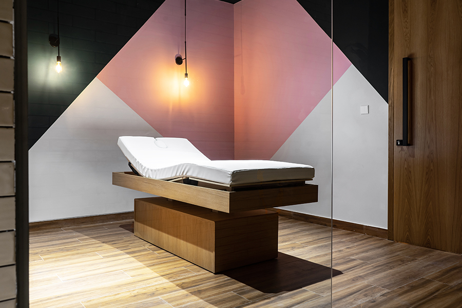 code-table-de-massage-professionnel-luxe-beauty-fitness-fen-health-club-spa-uae-fr