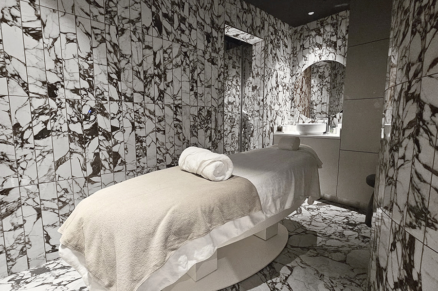 code - hotel de lujo - mama shelter - Dubai