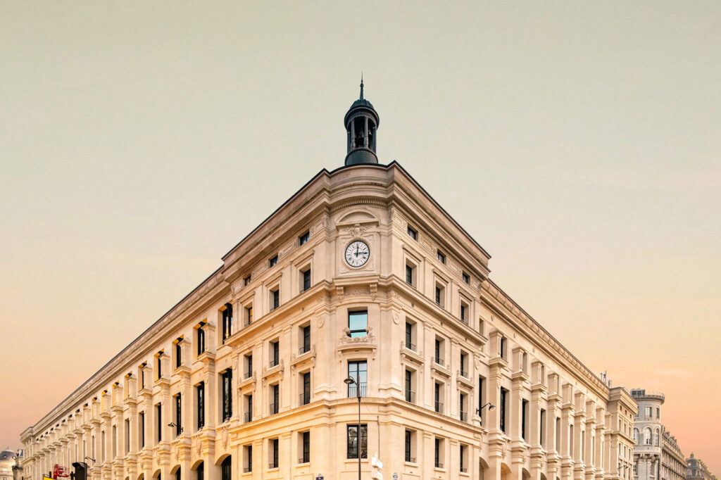 code-emplacement-hotel-spa-madame-reve-paris-france-fr