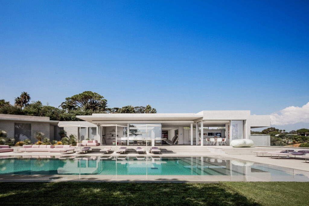 code-location-residential-villa-ama-saint-tropez-france