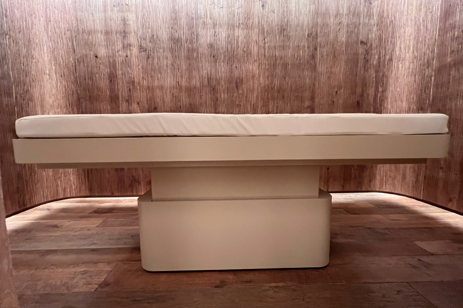 code-lettino-massaggio-casa-house-verbier-svizzera